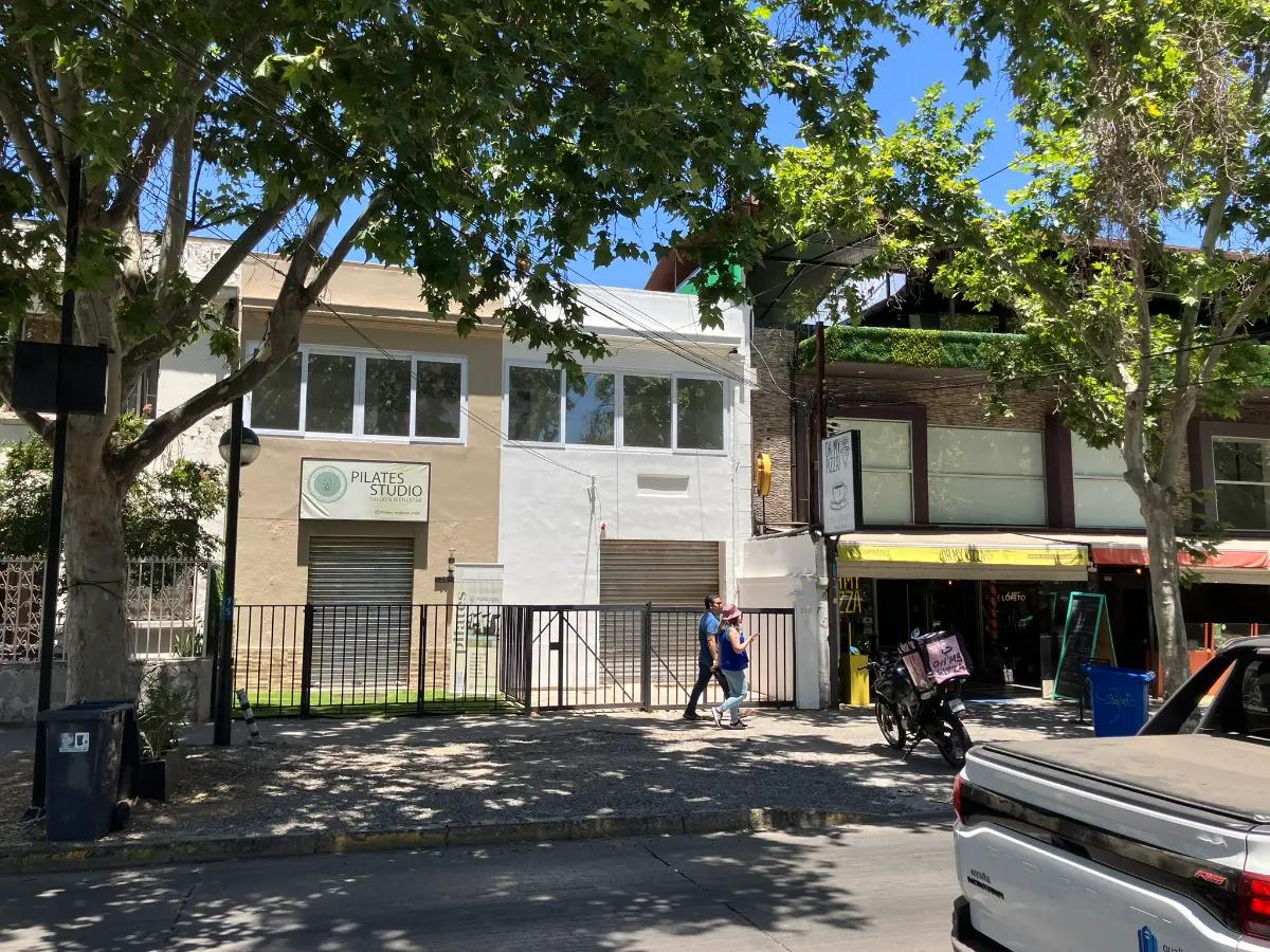 Sucre Esquina Pedro Valdivia | Local Oficina 120m2 | 4 Baños