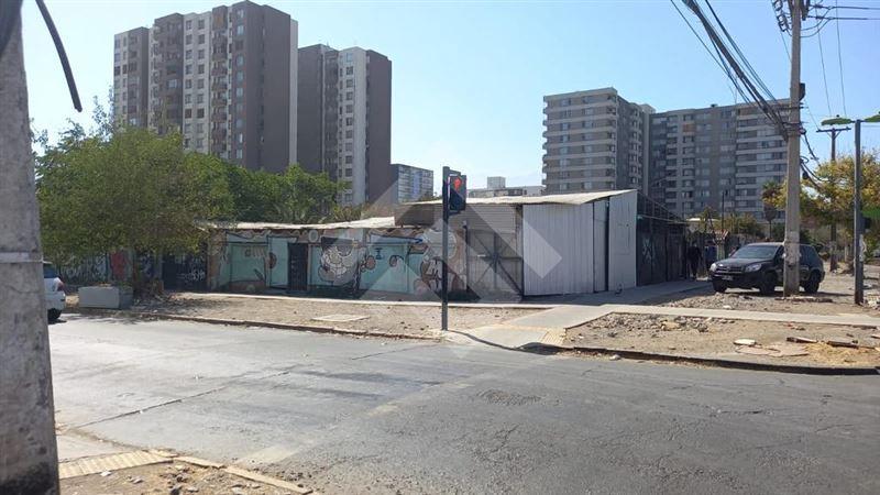 Américo Vespucio y Gran Avenida