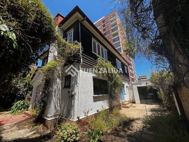 Oficina, local comercial y casa