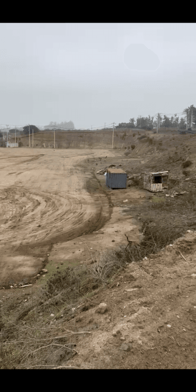 Orilla Carretera a 6 Kilómetros del Puerto San Antonio