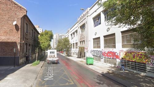 Nataniel Cox 762, Santiago